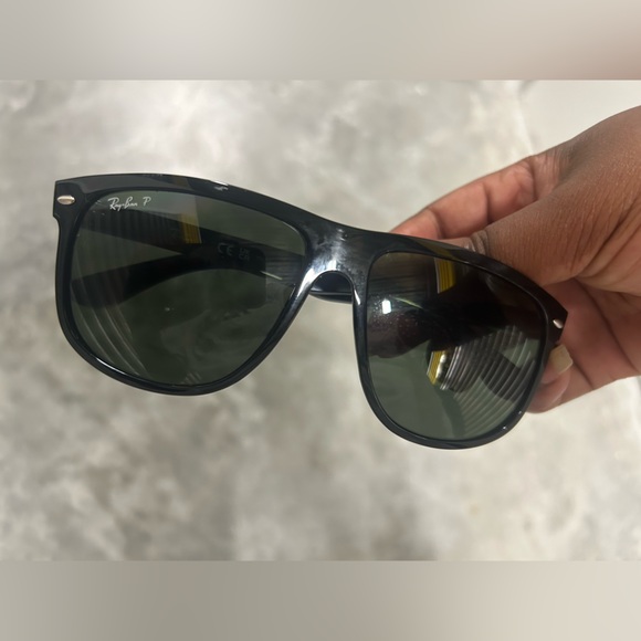 Ray-Ban Other - Ray Ban ORIGINAL WAYFARER CLASSIC Sunglasses